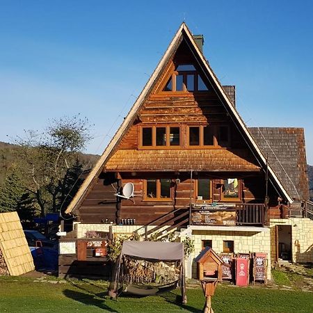 Bacowka Pttk Jaworzec Hostel Wetlina Exterior foto