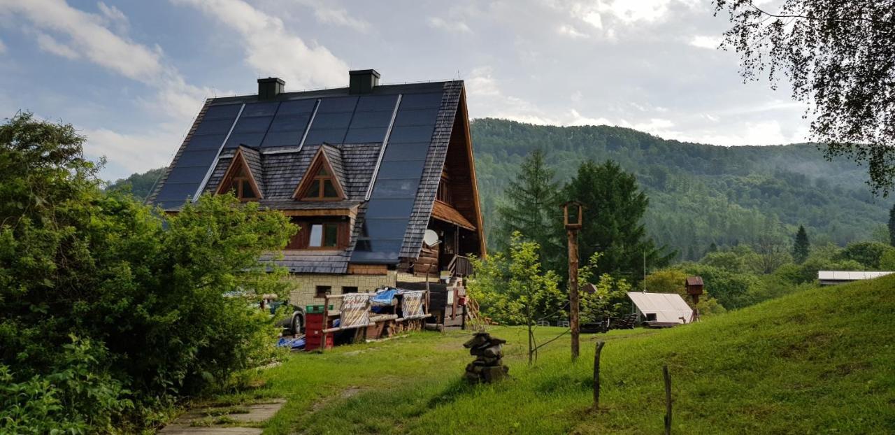 Bacowka Pttk Jaworzec Hostel Wetlina Exterior foto